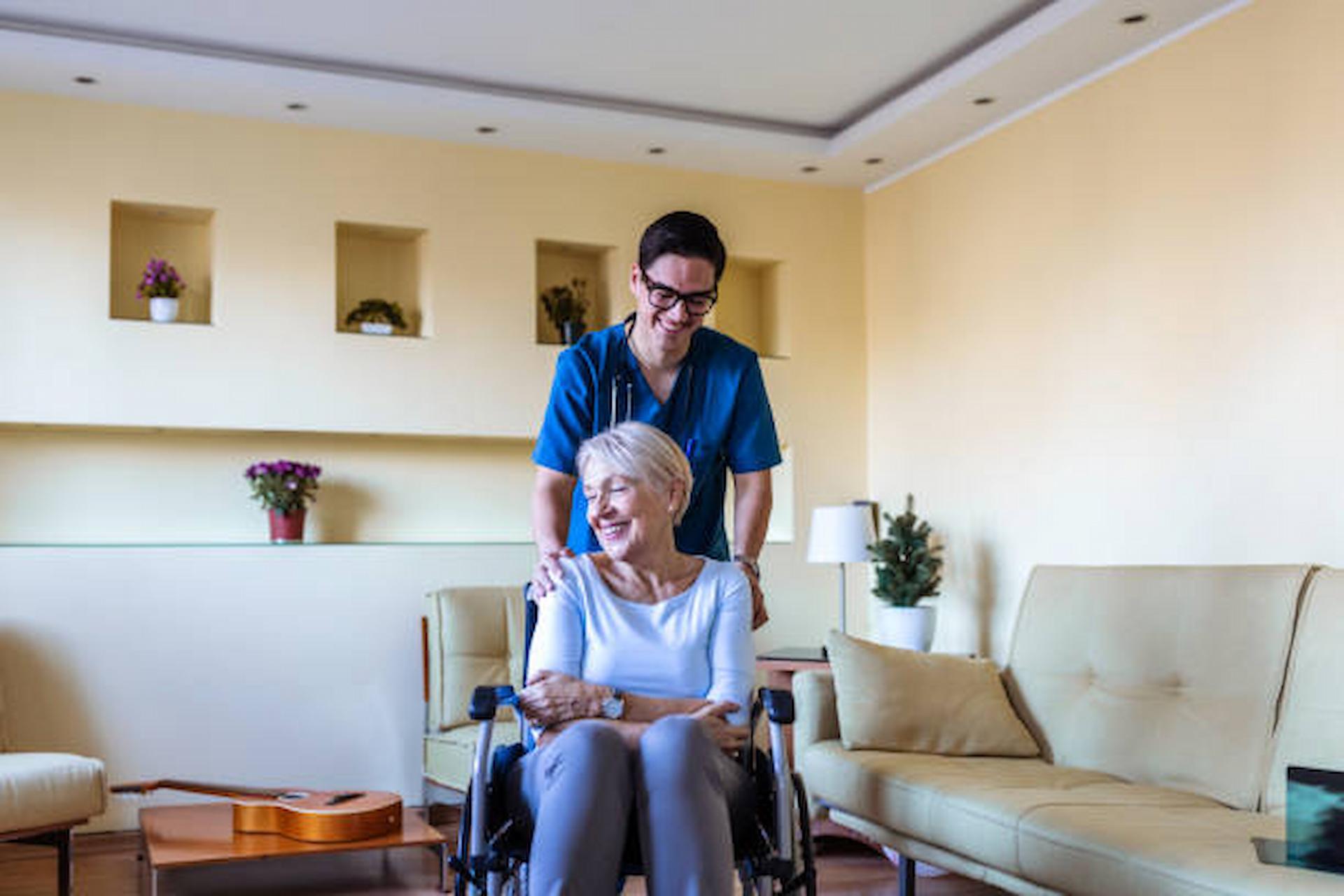 Why Should You Hire Live-In Carer?